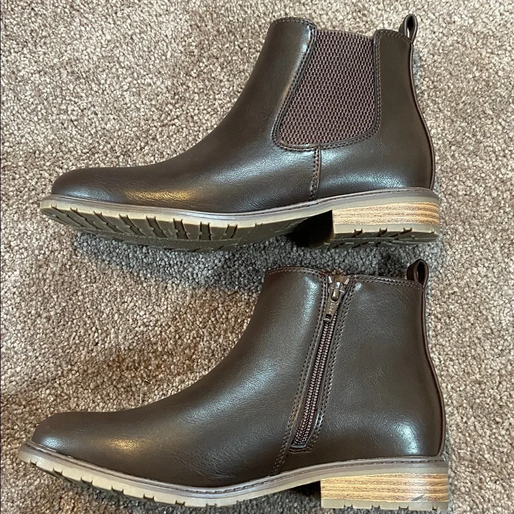 Sonoma Goods For Life Brantlee Women's Chelsea Ankle Boot Brown Size 6.5
